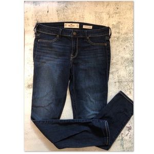 🌟Hollister NEVER WORN  jeans! REDUCED PRICE🌟